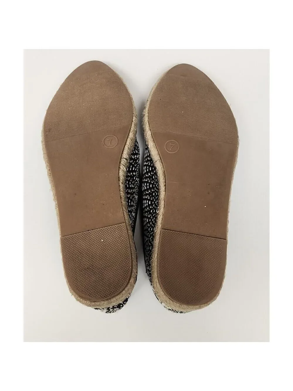 Universal Thread Espadrilles Flats Women's Casual Black Fabric Stitched Size 7